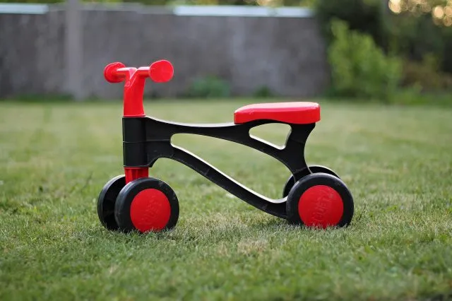 Hulajnoga w połączeniu z jeździkiem? Tylko w ofercie Scootandride!